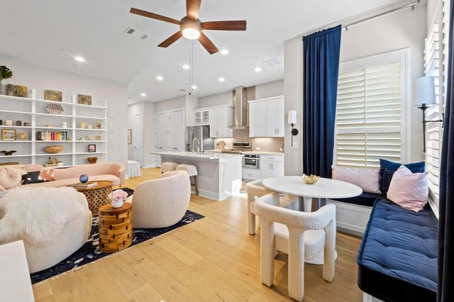 4323 Spicewood Springs RD 6, Austin, TX 78759