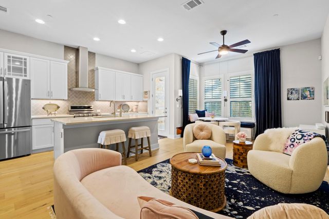 4323 Spicewood Springs RD 6, Austin, TX 78759