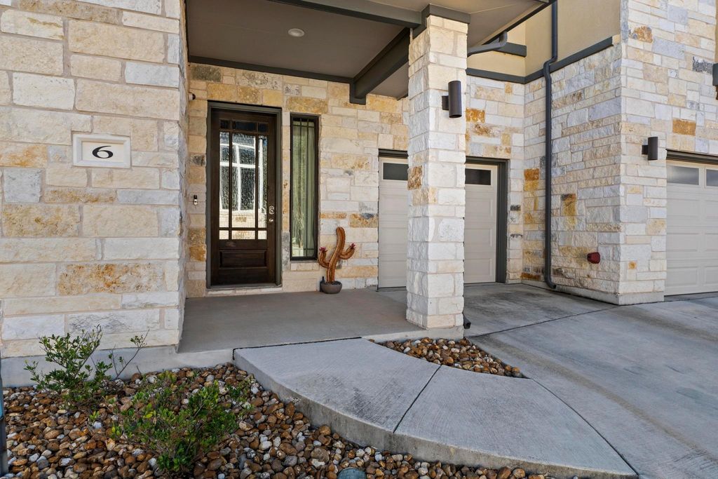 4323 Spicewood Springs RD 6, Austin, TX 78759