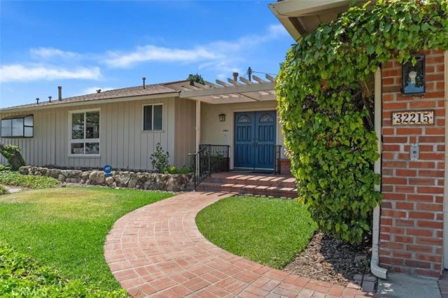 32215 Schooner Drive, Rancho Palos Verdes, CA 90275