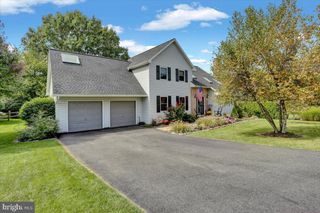 7502 MEADOW LN, Reading, PA 19606