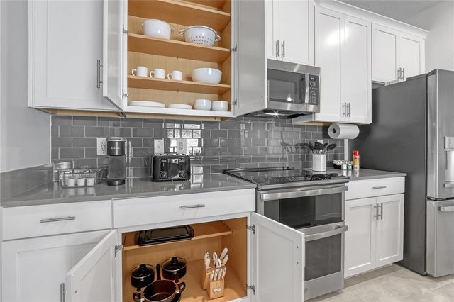 1136 KINGSBARN STREET, Davenport, FL 33896