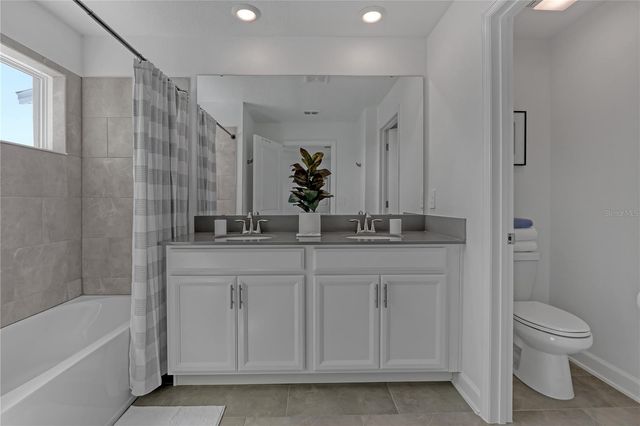 1136 KINGSBARN STREET, Davenport, FL 33896