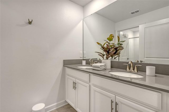 1136 KINGSBARN STREET, Davenport, FL 33896