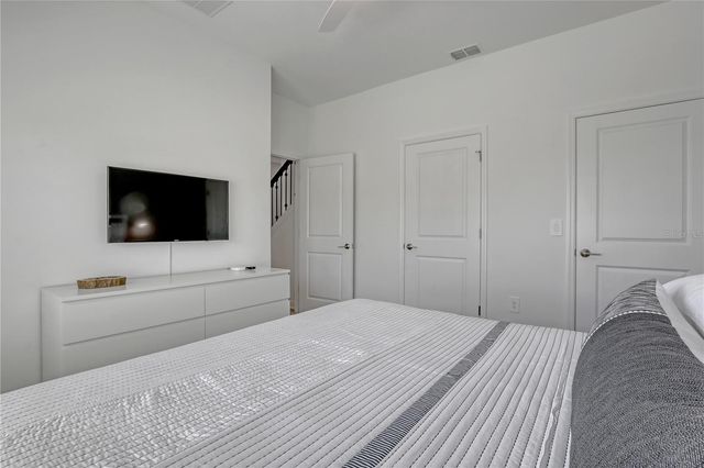 1136 KINGSBARN STREET, Davenport, FL 33896