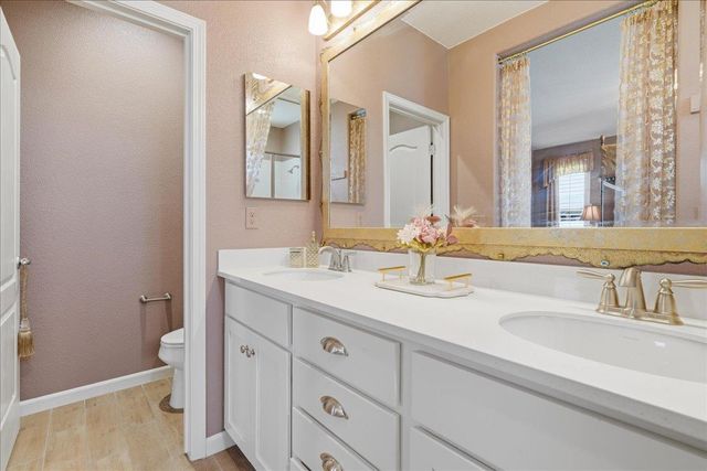 3910 Del Arco Ln, Sacramento, CA 95834