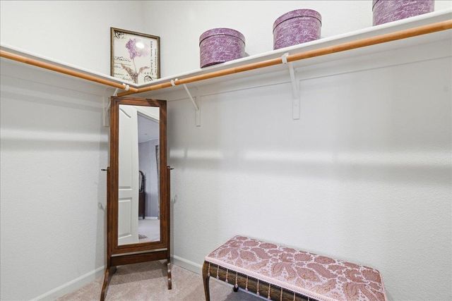 3910 Del Arco Ln, Sacramento, CA 95834