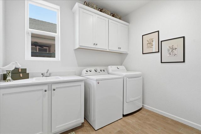 3910 Del Arco Ln, Sacramento, CA 95834