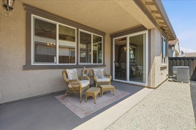 3910 Del Arco Ln, Sacramento, CA 95834