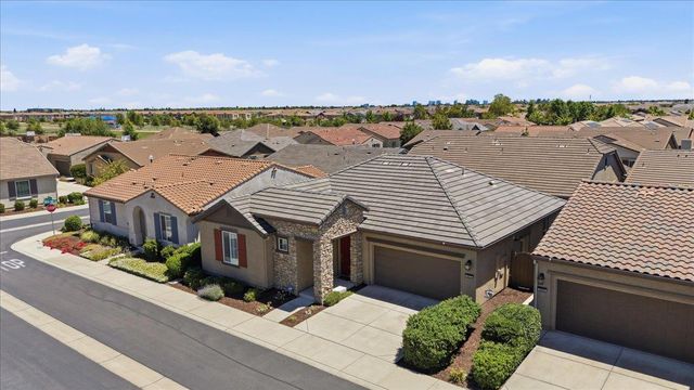 3910 Del Arco Ln, Sacramento, CA 95834