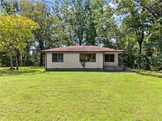 4938 Old Cornelia Highway, Lula, GA 30554