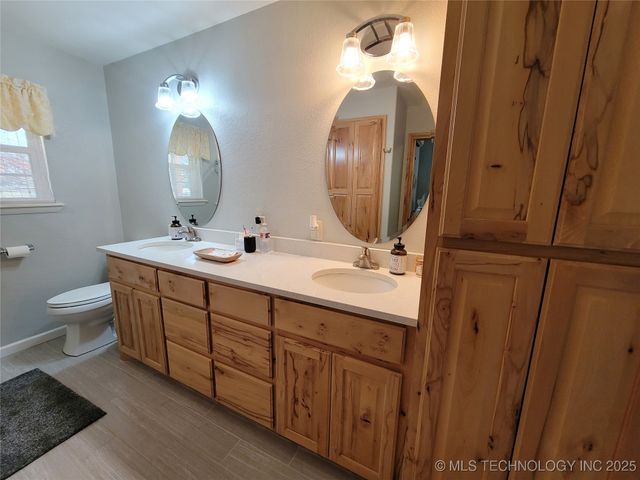 107451 S 4138 Road, Checotah, OK 74426