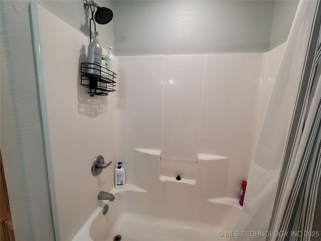 107451 S 4138 Road, Checotah, OK 74426