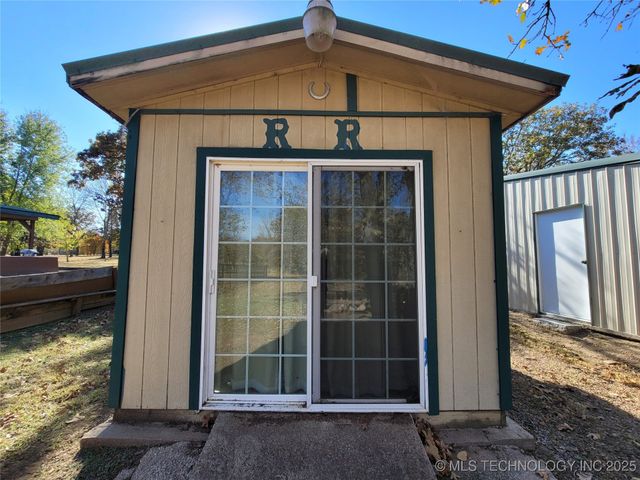 107451 S 4138 Road, Checotah, OK 74426