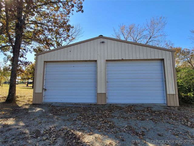 107451 S 4138 Road, Checotah, OK 74426