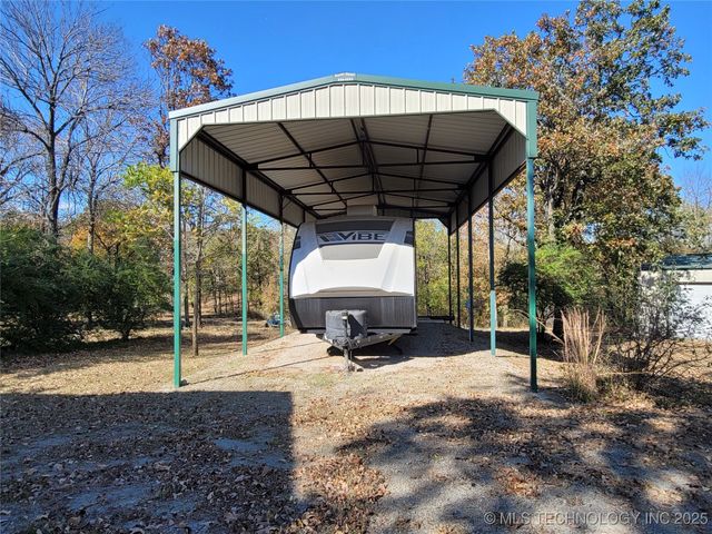 107451 S 4138 Road, Checotah, OK 74426