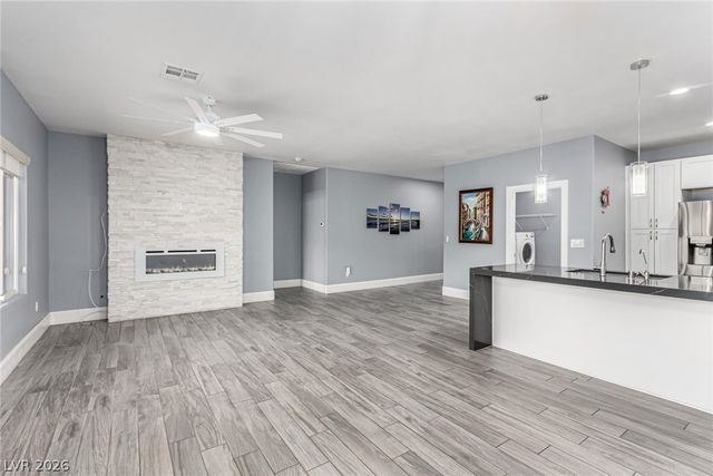 2430 Bedford Park Drive, Henderson, NV 89052