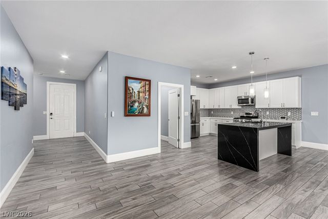 2430 Bedford Park Drive, Henderson, NV 89052