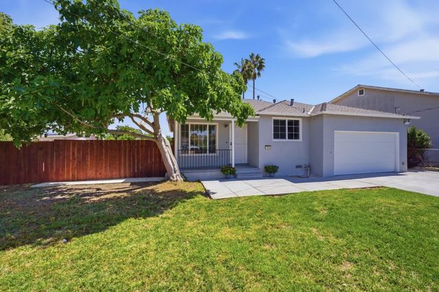 104 Lotus Way, East Palo Alto, CA 94303