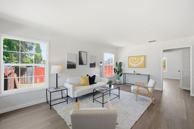104 Lotus Way, East Palo Alto, CA 94303