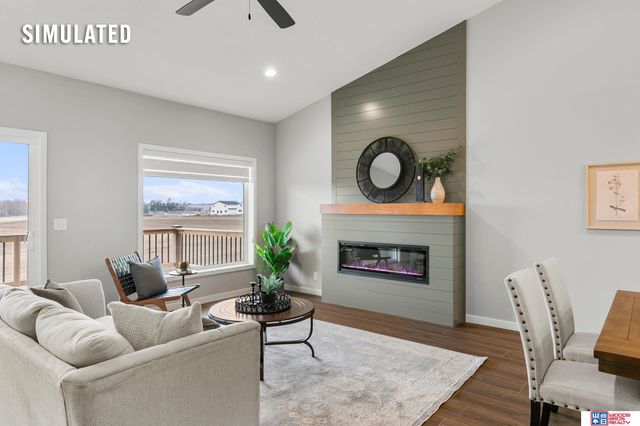 10741 Majestic Lane, Lincoln, NE 68527
