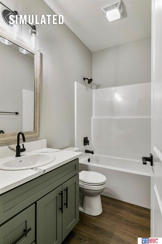 10741 Majestic Lane, Lincoln, NE 68527