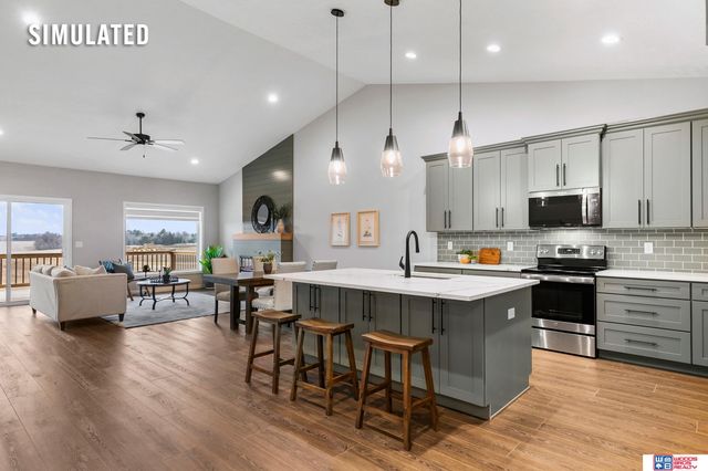 10741 Majestic Lane, Lincoln, NE 68527
