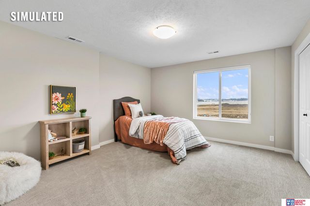 10741 Majestic Lane, Lincoln, NE 68527