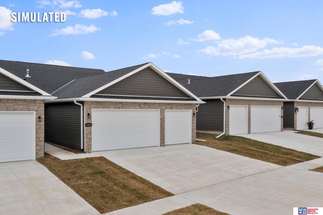 10741 Majestic Lane, Lincoln, NE 68527