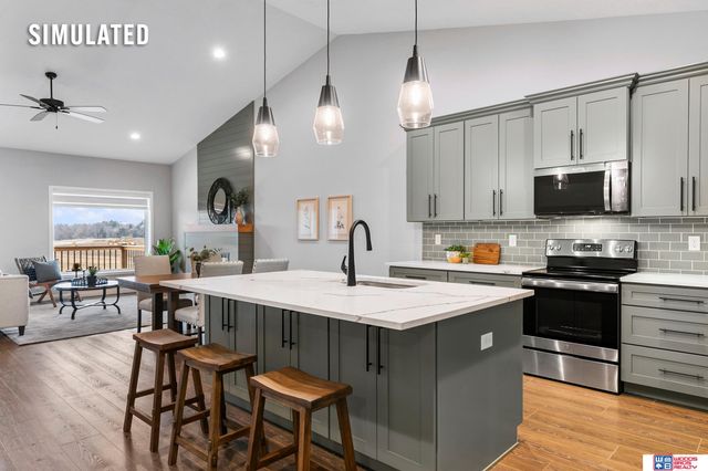 10741 Majestic Lane, Lincoln, NE 68527