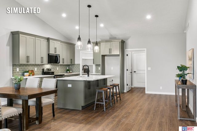 10741 Majestic Lane, Lincoln, NE 68527