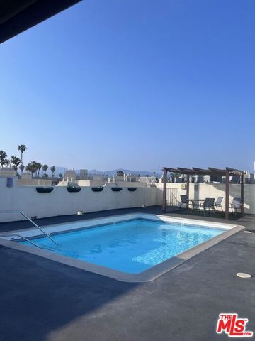 620 S Gramercy Place 339, Los Angeles, CA 90005