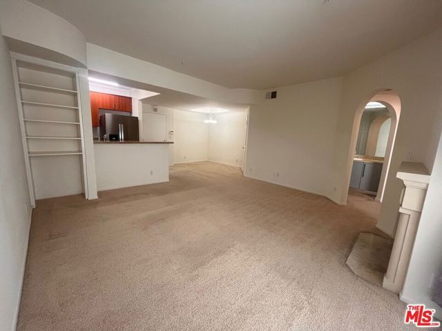 620 S Gramercy Place 339, Los Angeles, CA 90005