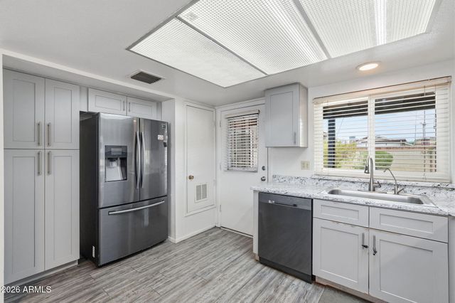 6327 N 34TH Lane, Phoenix, AZ 85017
