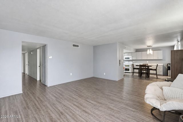 6327 N 34TH Lane, Phoenix, AZ 85017
