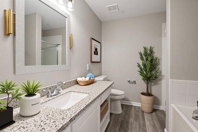 9323 Comanche Peak Lane, Houston, TX 77089