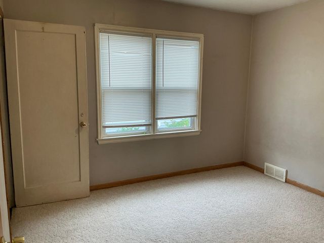 1110 12th Street S, Moorhead, MN 56560