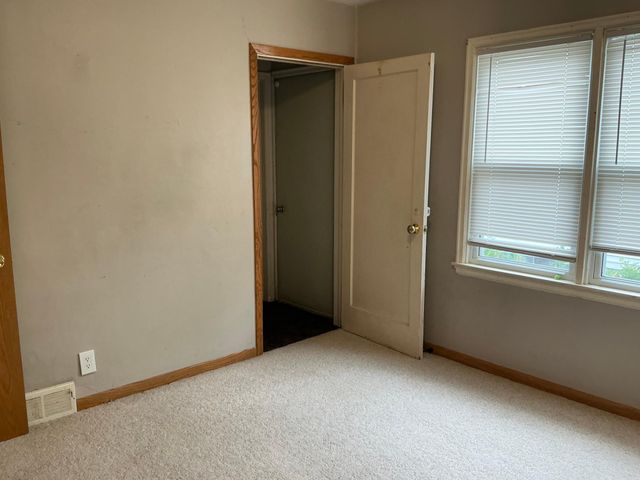 1110 12th Street S, Moorhead, MN 56560