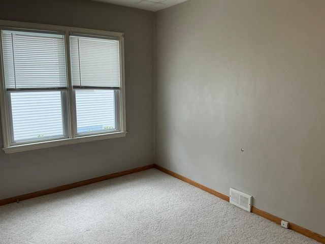 1110 12th Street S, Moorhead, MN 56560