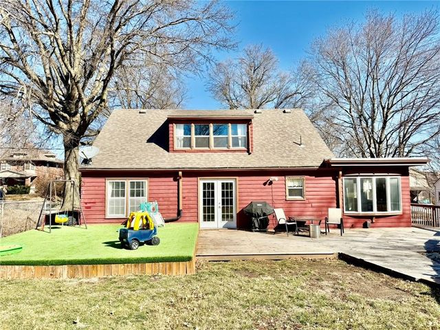 924 W 3rd Street, Maryville, MO 64468