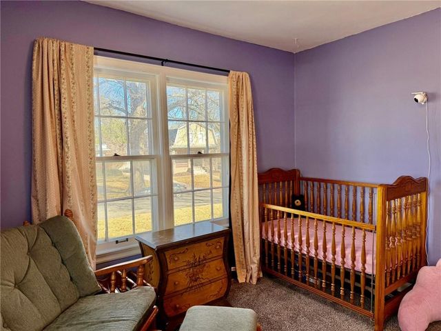 924 W 3rd Street, Maryville, MO 64468