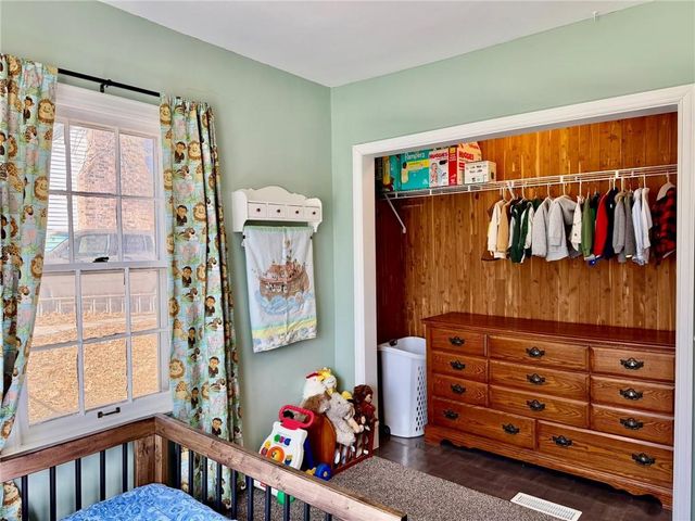 924 W 3rd Street, Maryville, MO 64468