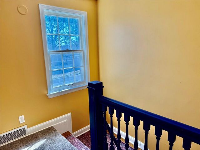 924 W 3rd Street, Maryville, MO 64468