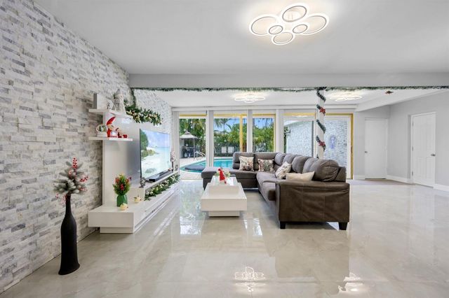 1336 Funston Street, Hollywood, FL 33019