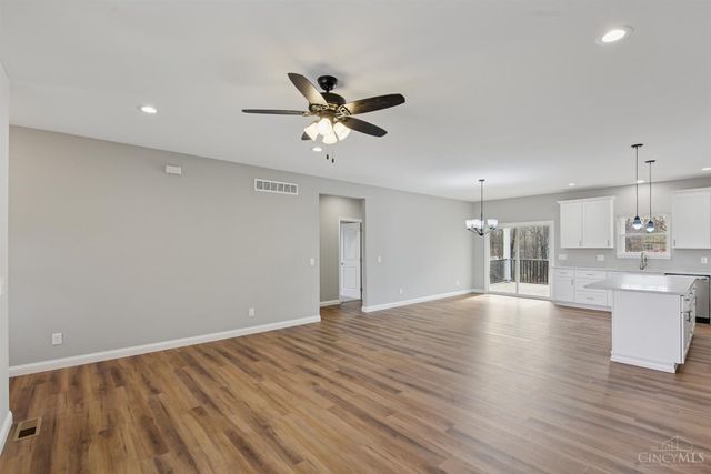 8353 Alice Way, Kelso Twp, IN 47012