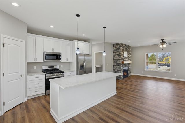 8353 Alice Way, Kelso Twp, IN 47012