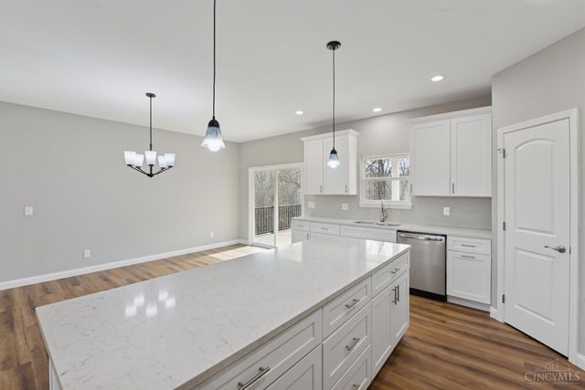 8353 Alice Way, Kelso Twp, IN 47012