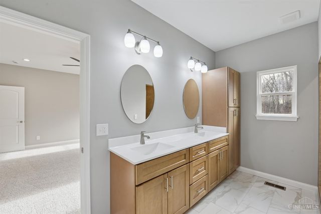 8353 Alice Way, Kelso Twp, IN 47012