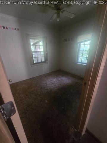 630 Melody Lane, Charleston, WV 25313