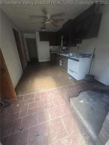 630 Melody Lane, Charleston, WV 25313